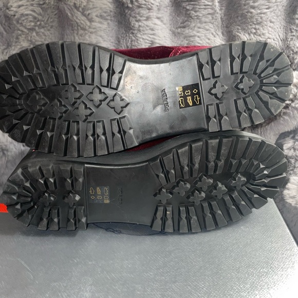 Prada authentic Velvet Boot 39,5 - Picture 9 of 12